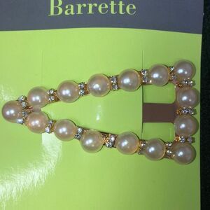 NWT Gold Tone White Pearls and Stones Triangular Hair Clip